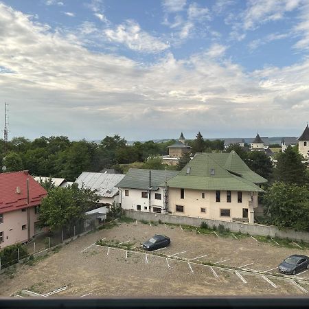Apartament In Suceava, Zamca Lägenhet Exteriör bild