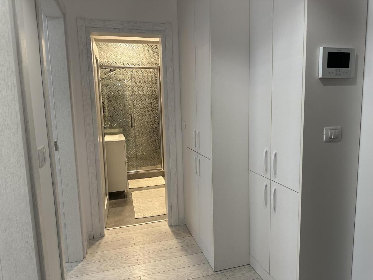 Apartament In Suceava, Zamca Lägenhet Exteriör bild