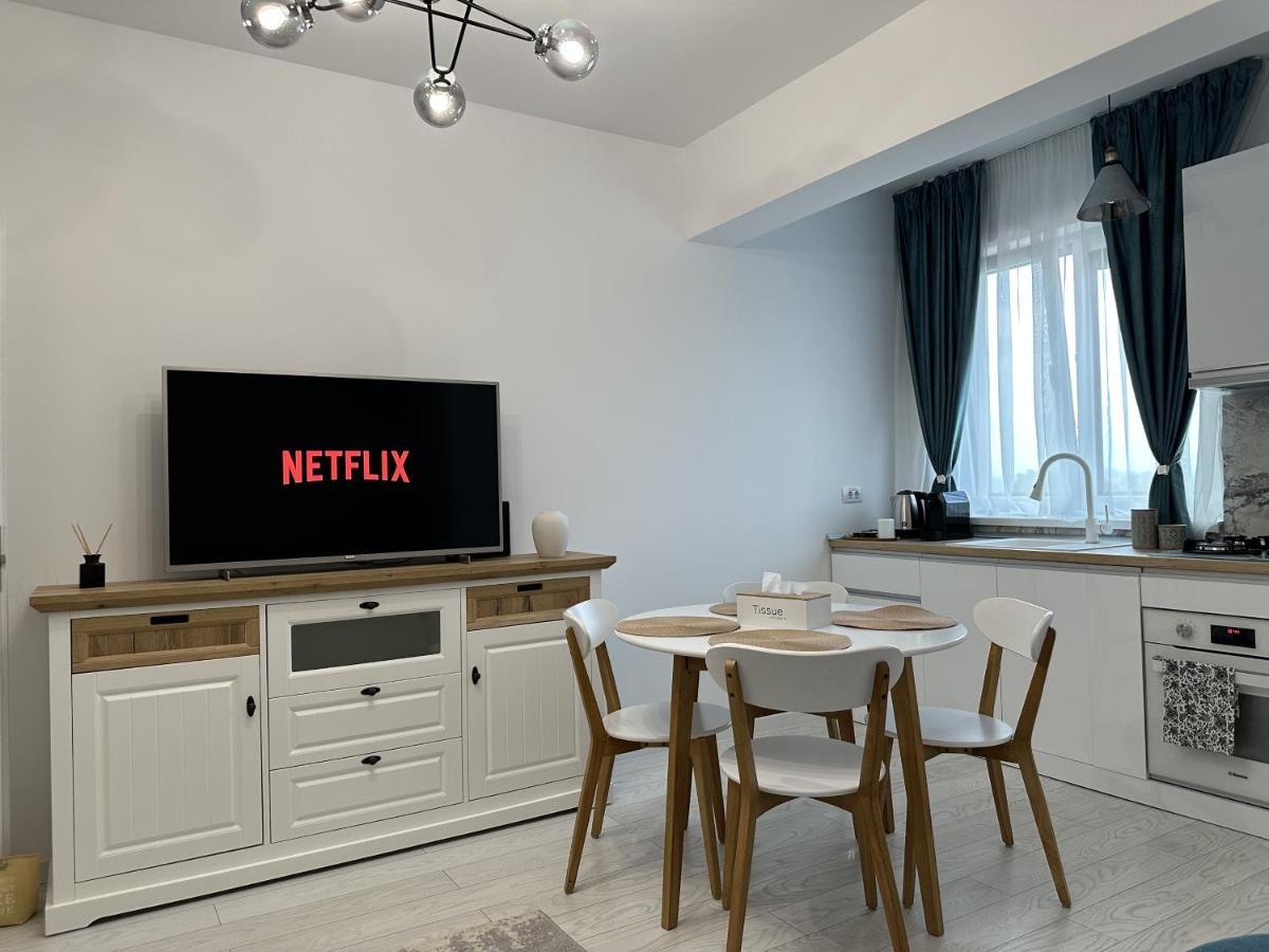 Apartament In Suceava, Zamca Lägenhet Exteriör bild