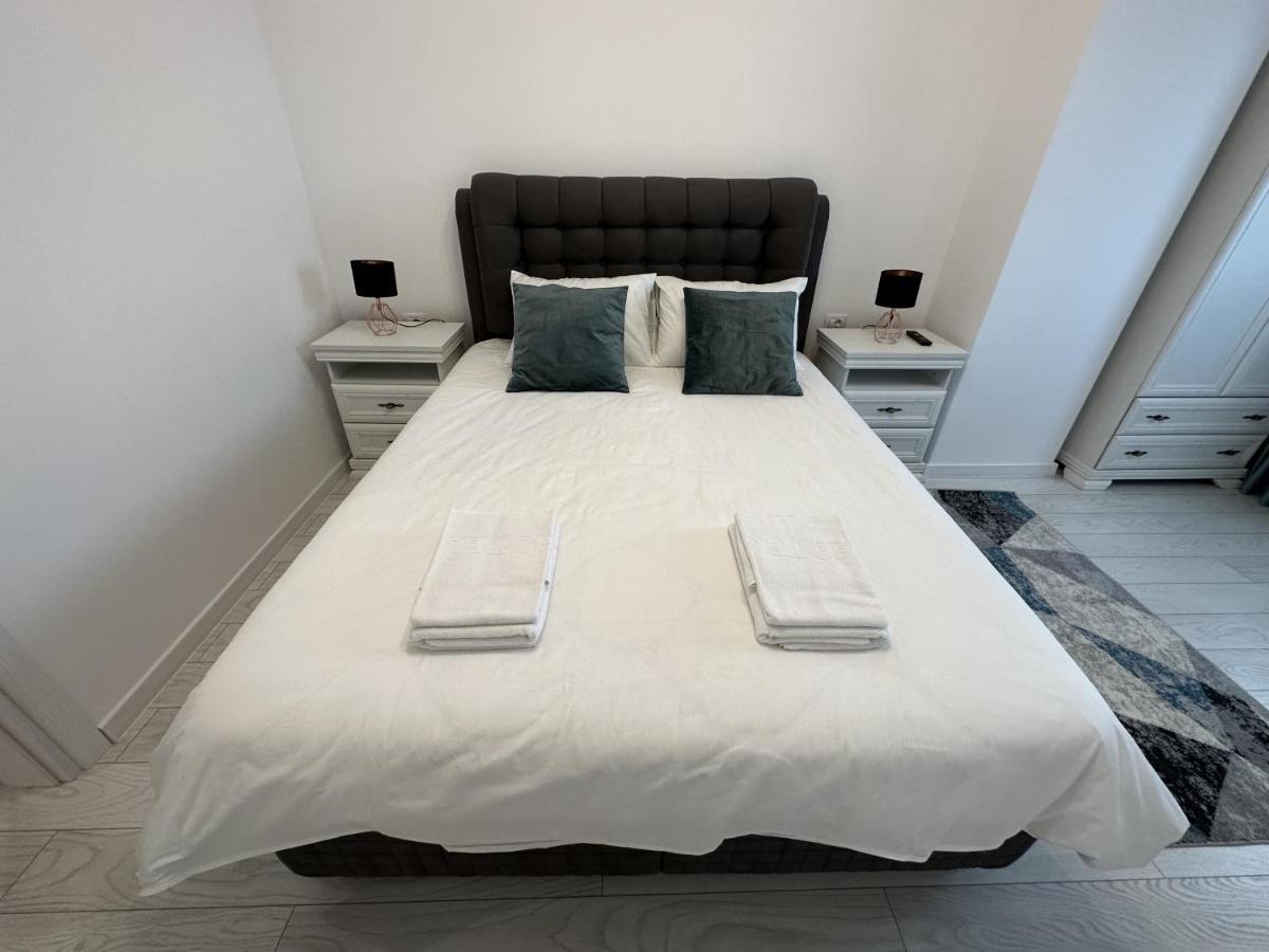 Apartament In Suceava, Zamca Lägenhet Exteriör bild