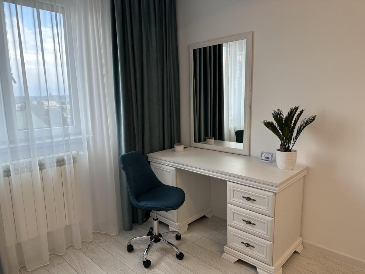 Apartament In Suceava, Zamca Lägenhet Exteriör bild
