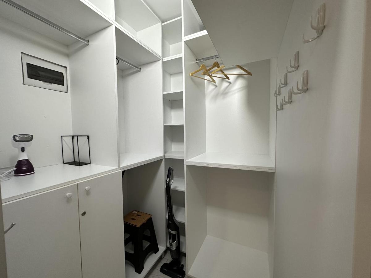 Apartament In Suceava, Zamca Lägenhet Exteriör bild